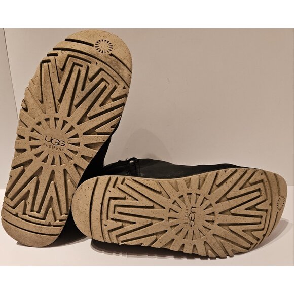 UGG RELLA Women's Black leather ANKLE SNOW boots Sz 10 us Sheepskin - Picture 8 of 10